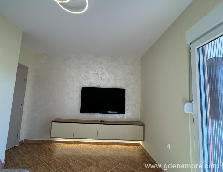 Image (11)